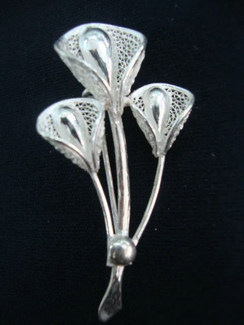 Pankhuriyan Saree Pin